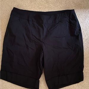 Kim Rogers Curvy Shorts